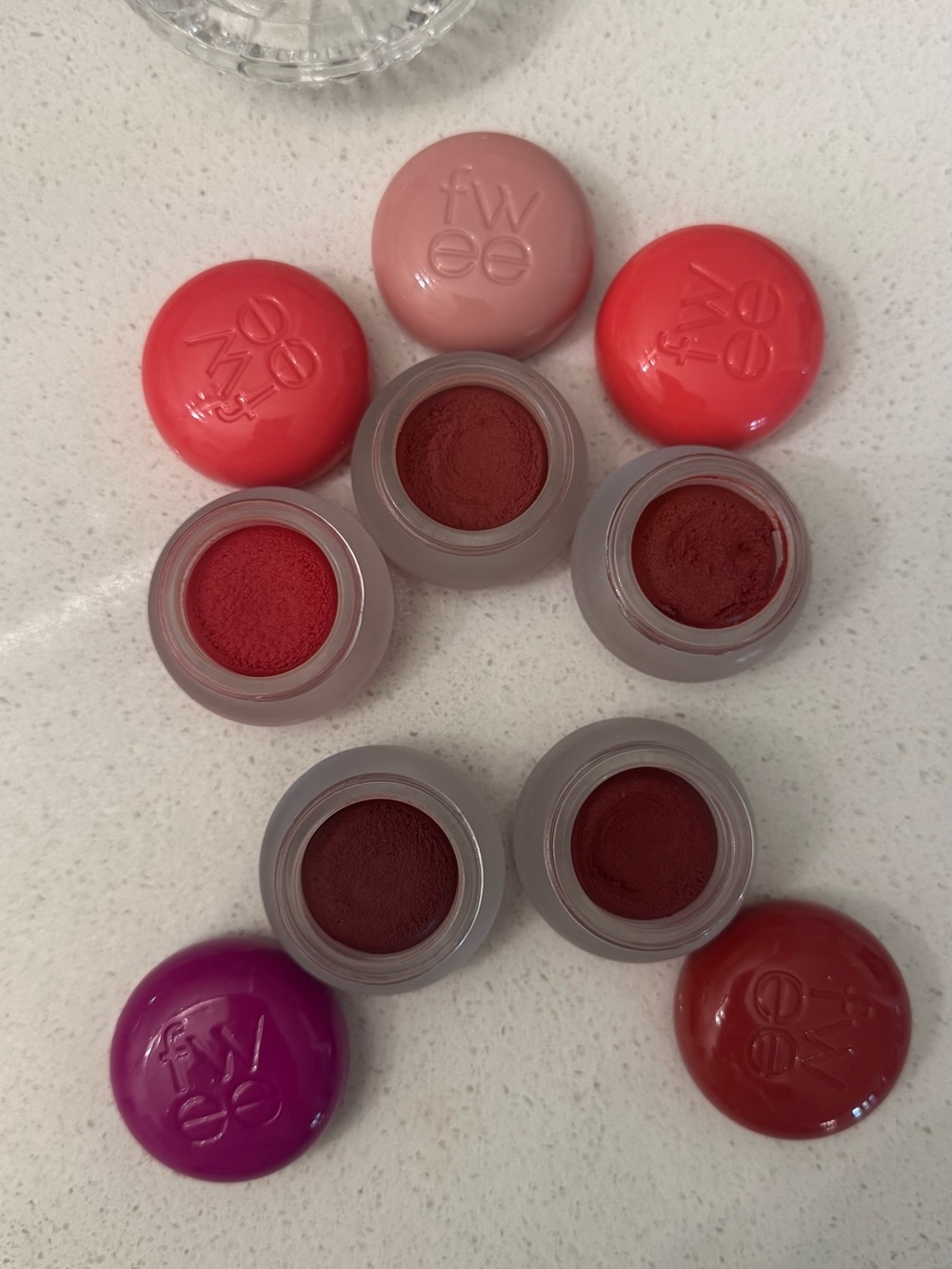 FWEE Blurry Pudding Pot in Pink, Coral, Plum, Mauve, and Red-Brown - Picture 3 of 5